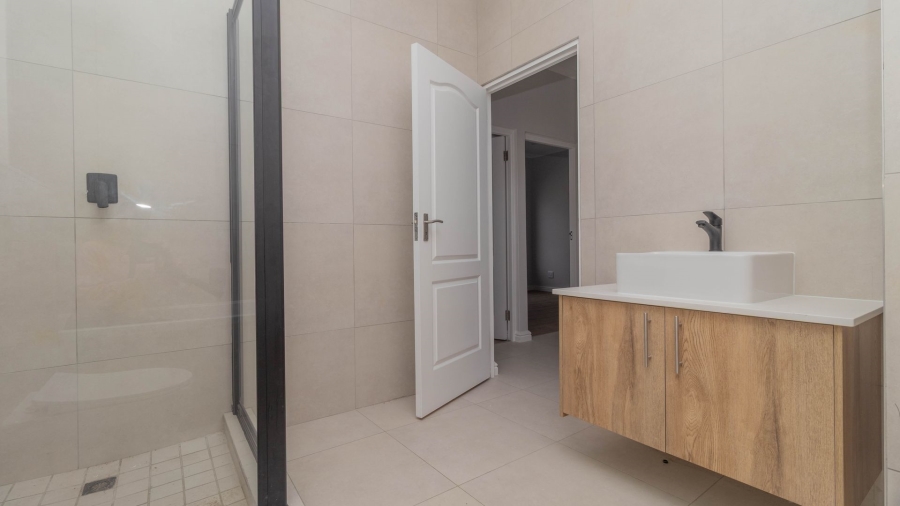 To Let 3 Bedroom Property for Rent in Sandown Western Cape